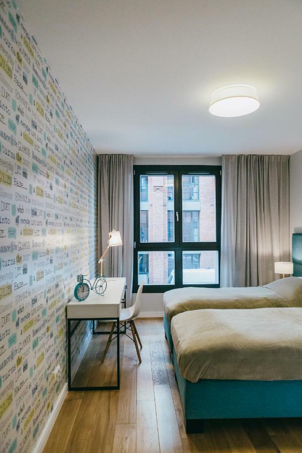 Eight Lux View In Old Town And Free Parking Apartment Krakow Luaran gambar