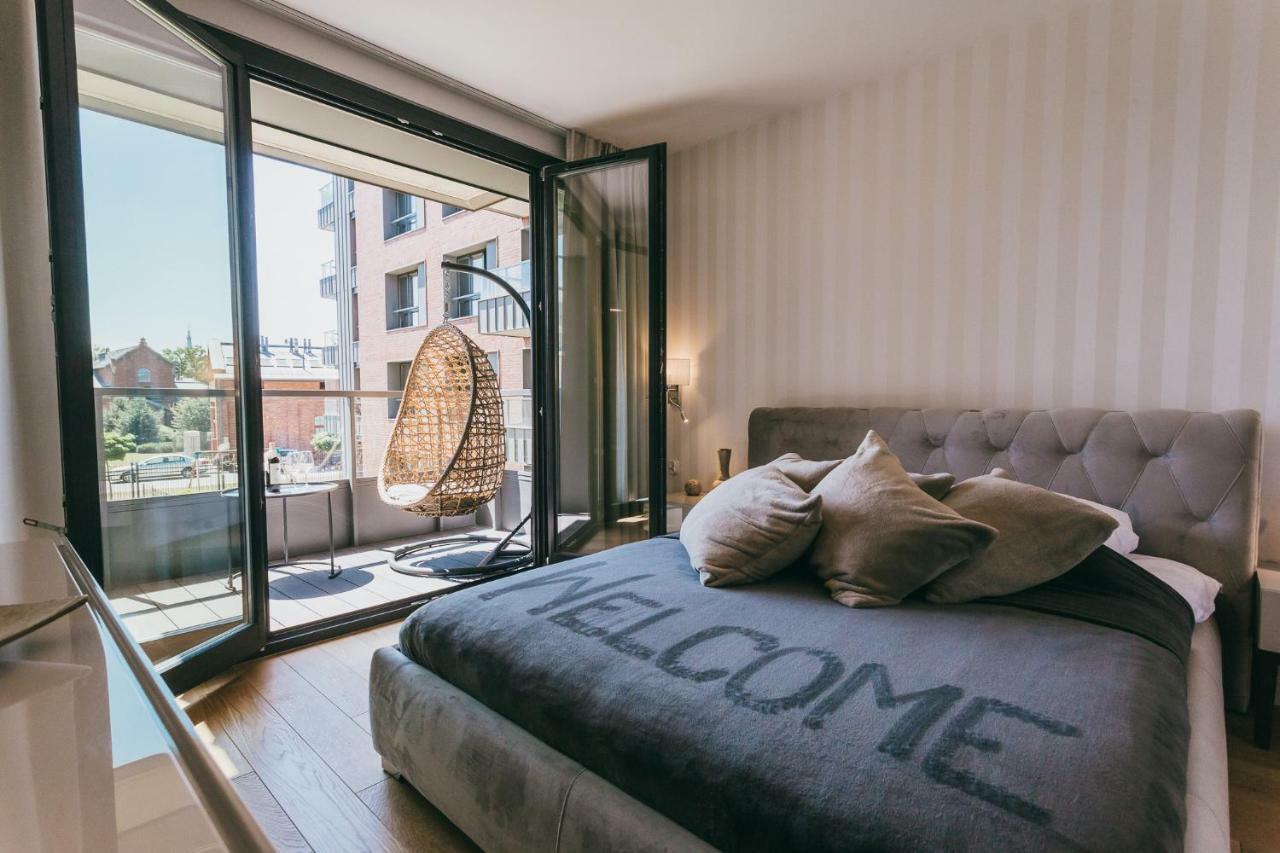 Eight Lux View In Old Town And Free Parking Apartment Krakow Luaran gambar